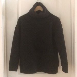 Gapfit quilted sweat shirt